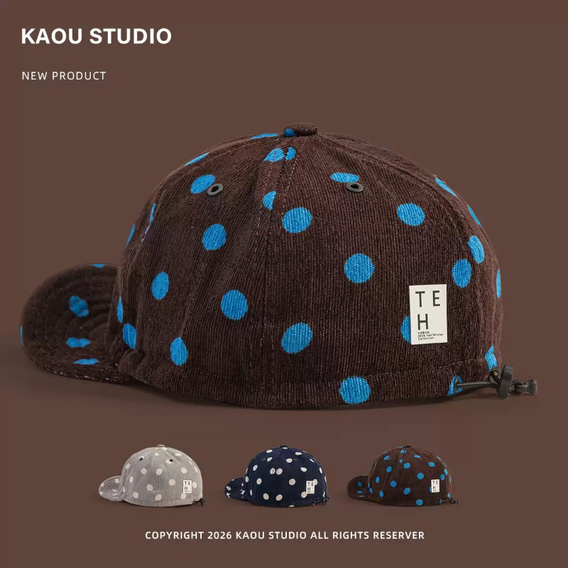 Corduroy Cap 5 Panel - ユニセックス ドット柄 コーデュロイ製 ベースボールキャップ ヴィンテージ風 フラットブリム