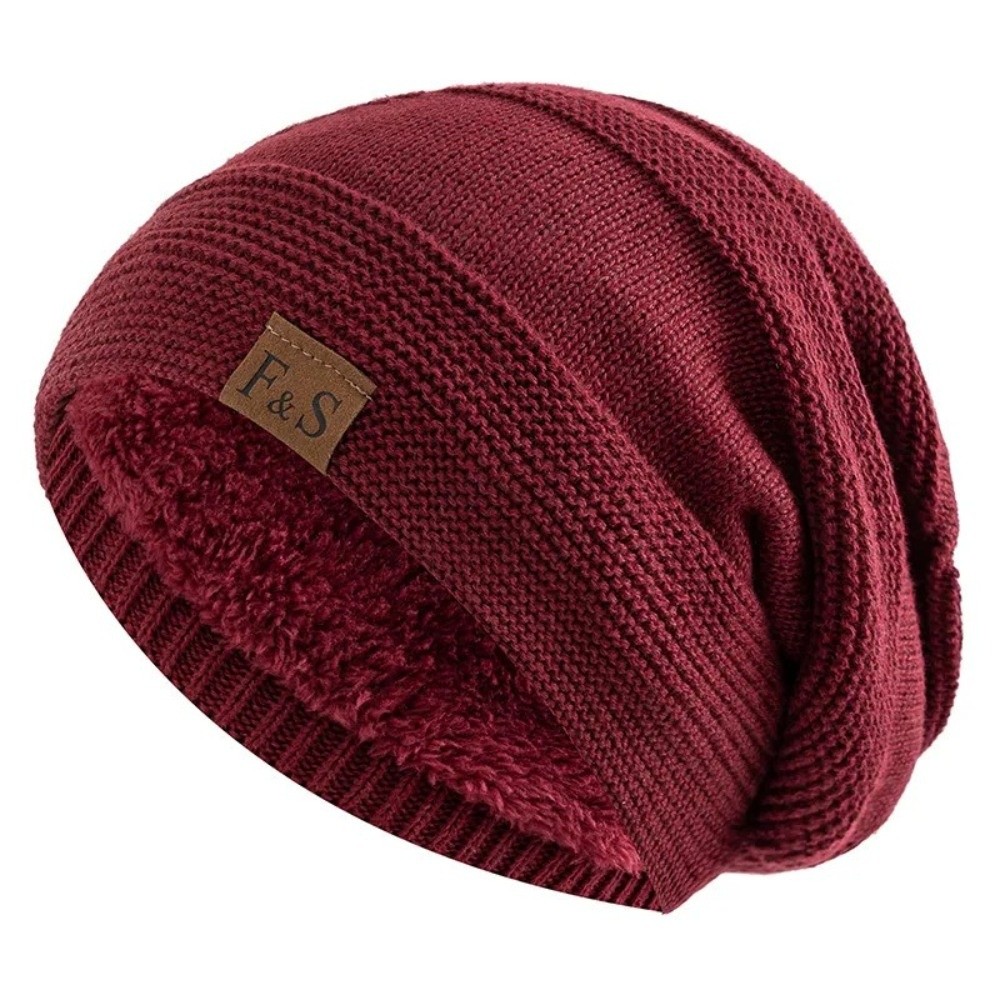 カジュアルなファー裏地付きの冬用ニット帽。柔らかく、防風性が - Beanie Cuffed Knit のレビューと価格